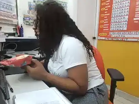 Ivon-09 online show from 02/02/25, 06:42