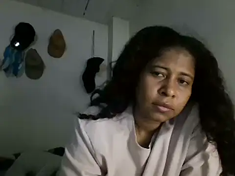 Ivon-09 online show from 02/12/25, 10:48