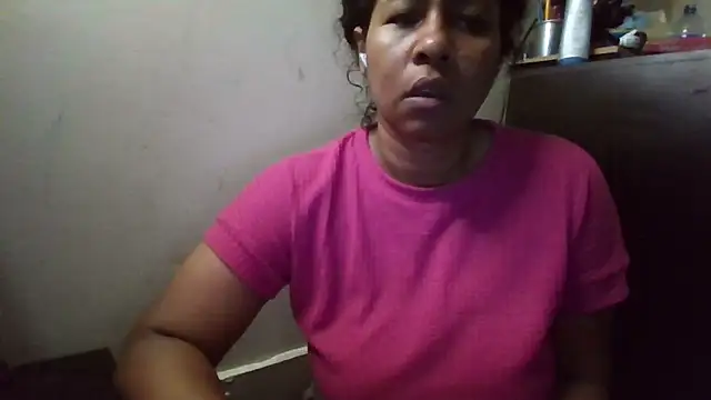 Ivon-09 online show from 11/11/25, 11:21