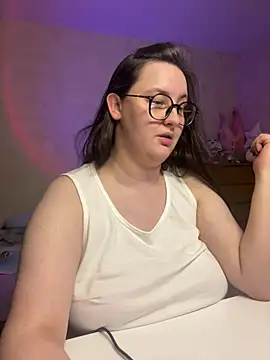 hungry1bunny online show from 03/02/25, 10:38