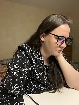 hungry1bunny online show from 09/10/25, 09:04