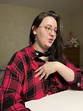 hungry1bunny online show from 12/19/25, 12:06