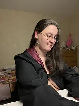 hungry1bunny online show from 04/18/26, 07:58