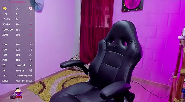 Sharon hils online show from 12/18/24, 07:08