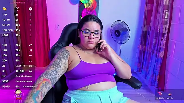 Sharon hils online show from 02/17/25, 07:31