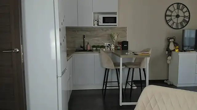 nilliluv online show from 04/19/26, 01:10