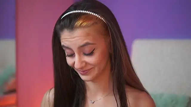 SabrinaHope online show from 11/13/25, 10:19