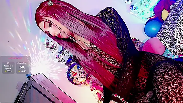 HELEM  S7 online show from 11/26/25, 11:22