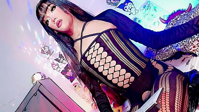 HELEM  S7 online show from 12/22/25, 03:58