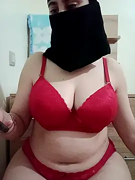 Snapshot of Arabic-Rose chatting on 02/26/25, 10:47 Arabic-Rose online show from 02/26/25, 10:47