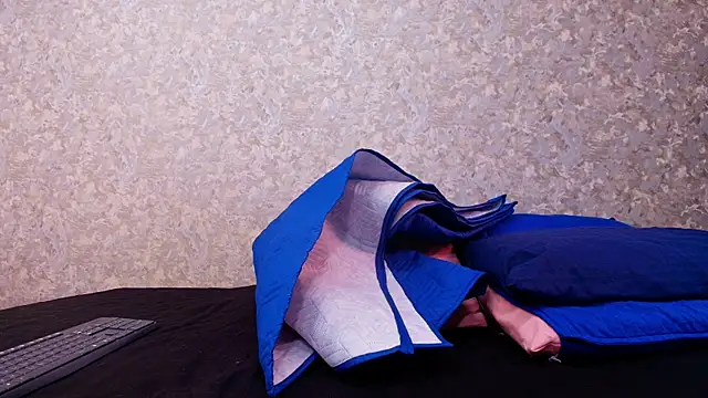 nicol f online show from 01/23/25, 07:07