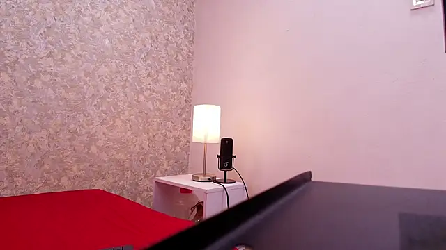 nicol f online show from 01/24/25, 07:18