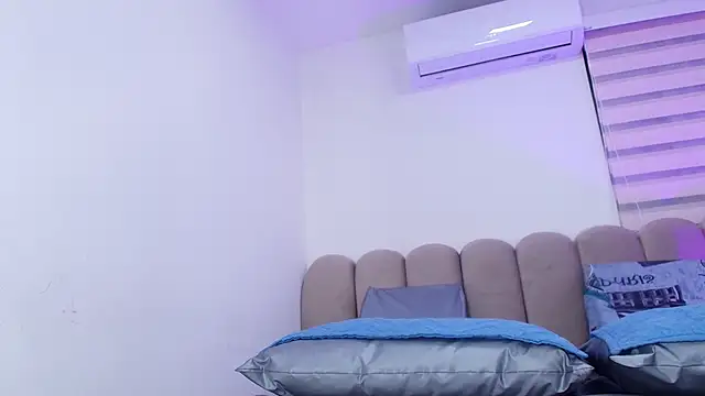 nicol f online show from 03/15/26, 03:23