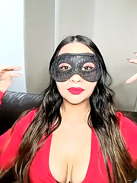 Snapshot of Ursa_sexy chatting on 02/14/25, 07:59 Ursa sexy online show from 02/14/25, 07:59