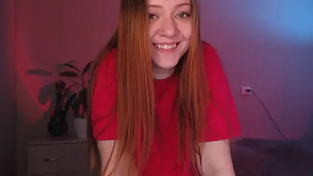 SarahSweetie online show from 11/05/25, 03:34