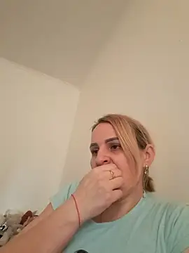 Malichkaanna30 online show from 02/12/25, 02:32