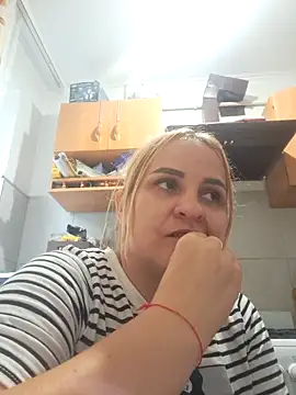 Malichkaanna30 online show from 09/09/25, 12:15