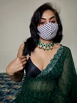 Raat ki rani  online show from 03/04/25, 06:07