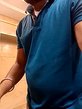 luciferfr69 online show from 04/21/26, 02:01