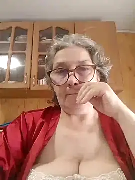 Snapshot of IrinaSweet54 chatting on 06/10/26, 08:46 IrinaSweet54 online show from 06/10/26, 08:46