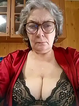 Snapshot of IrinaSweet54 chatting on 06/16/26, 08:06 IrinaSweet54 online show from 06/16/26, 08:06
