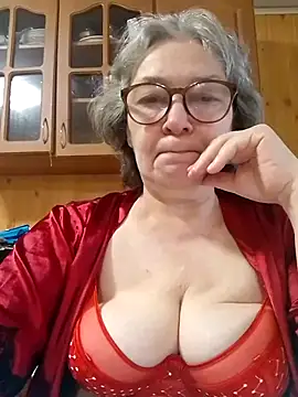 Snapshot of IrinaSweet54 chatting on 06/21/26, 08:50 IrinaSweet54 online show from 06/21/26, 08:50