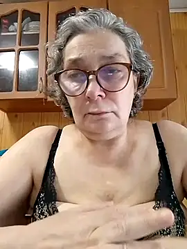 Snapshot of IrinaSweet54 chatting on 06/29/26, 10:15 IrinaSweet54 online show from 06/29/26, 10:15