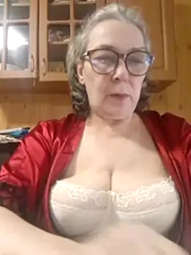 Snapshot of IrinaSweet54 chatting on 07/22/26, 09:45 IrinaSweet54 online show from 07/22/26, 09:45