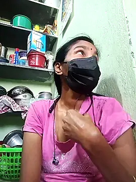 Snapshot of anusiya01 chatting on 01/04/25, 09:43 anusiya01 online show from 01/04/25, 09:43