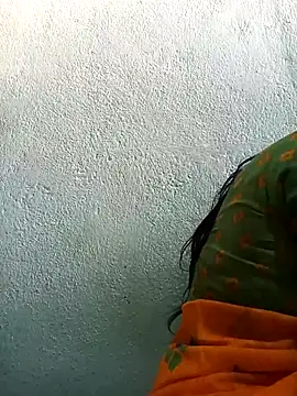 Snapshot of anusiya01 chatting on 02/15/25, 02:15 anusiya01 online show from 02/15/25, 02:15