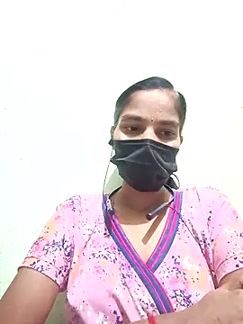 Snapshot of anusiya01 chatting on 02/20/25, 03:08 anusiya01 online show from 02/20/25, 03:08