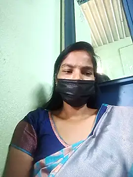 Snapshot of anusiya01 chatting on 09/22/25, 06:26 anusiya01 online show from 09/22/25, 06:26