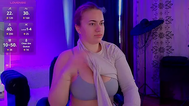 Ariell Margot  online show from 10/17/25, 07:33