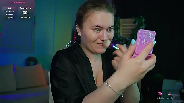 Ariell Margot  online show from 12/19/25, 07:48