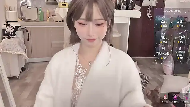 -XunMengLong- online show from 02/09/25, 10:32