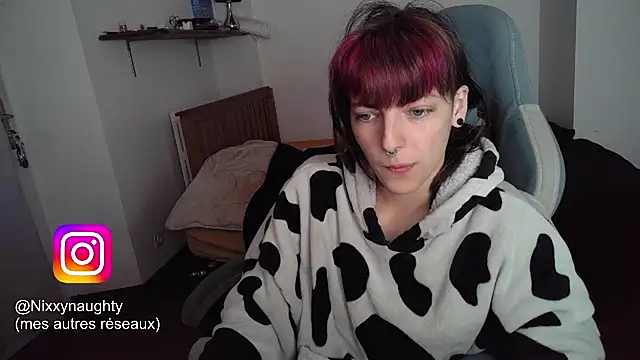 Nixxy naughty online show from 03/17/25, 10:49