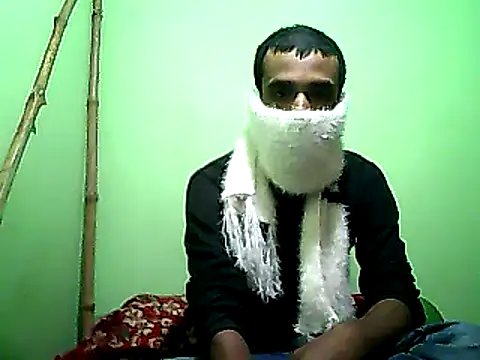Snapshot of MDROBEL007 chatting on 12/23/24, 01:24 MDROBEL007 online show from 12/23/24, 01:24