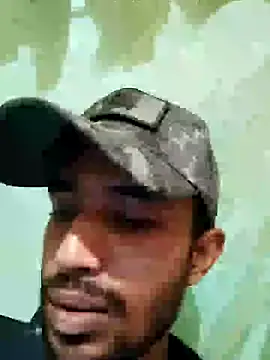 Snapshot of MDROBEL007 chatting on 12/27/24, 06:20 MDROBEL007 online show from 12/27/24, 06:20