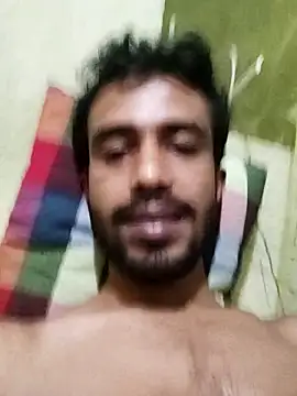 Snapshot of MDROBEL007 chatting on 03/19/25, 06:55 MDROBEL007 online show from 03/19/25, 06:55