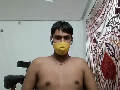 brownguy1234 online show from 12/06/24, 08:05