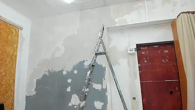 YourSuperModel online show from 01/01/25, 01:37