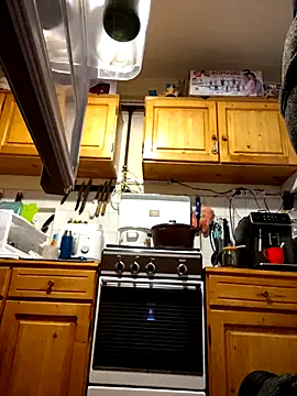 intx800 online show from 02/12/25, 04:00