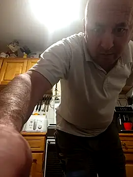 intx800 online show from 03/12/25, 03:13