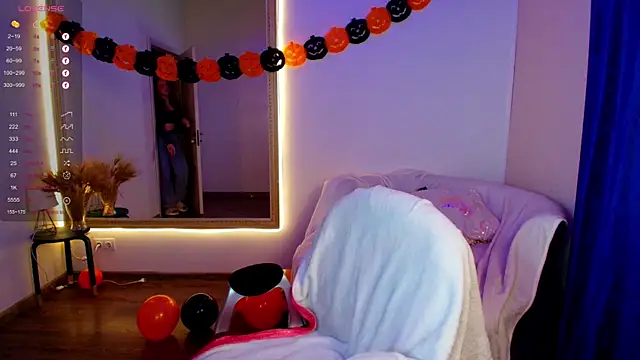 Snapshot of an6elica chatting on 10/29/25, 02:36 an6elica online show from 10/29/25, 02:36