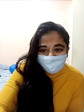 DIZZLING DIVA online show from 12/23/24, 12:25