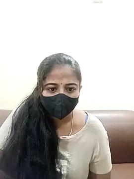 DIZZLING DIVA online show from 12/28/24, 03:37