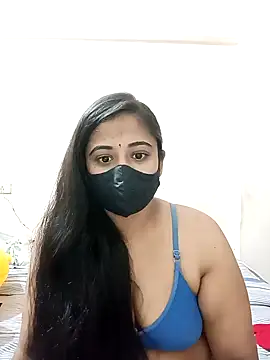 DIZZLING DIVA online show from 12/30/24, 10:55