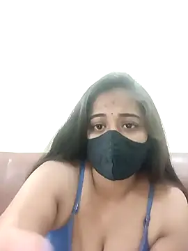 DIZZLING DIVA online show from 01/02/25, 05:18