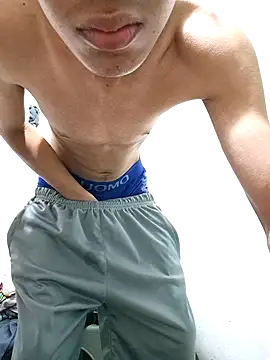 Snapshot of Brayan-_ chatting on 01/05/25, 01:56 Brayan- online show from 01/05/25, 01:56