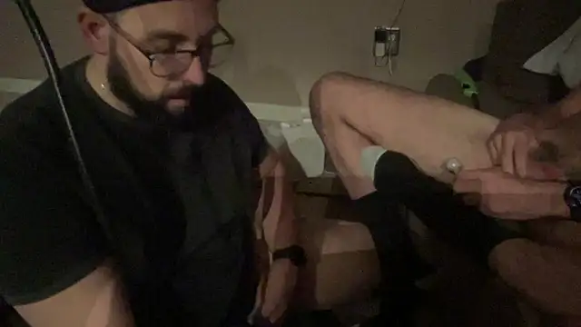 ThongerBBro online show from 10/24/25, 03:47